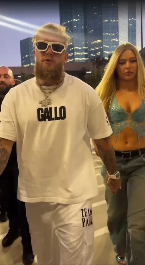 voor het gevecht van jake paul en mike tyson kan je genieten van de vormen van jutta leerdam