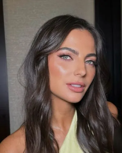 kelly piquet foto selfie