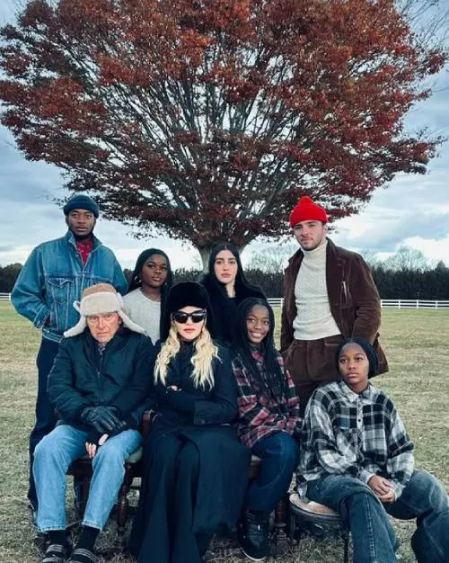 madonna heeft eindelijk al haar 6 kinderen weer kunnen zien2024 12 16 151030