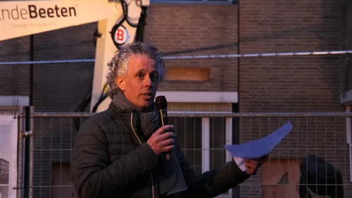 01 04 2022 kloosterkwartier start sloop zigzag gebouw 04