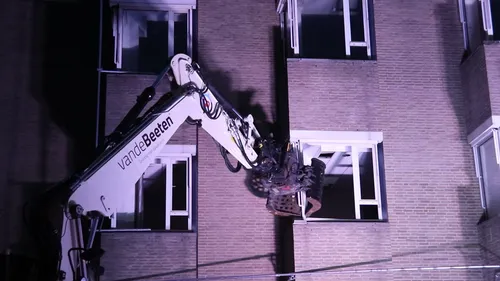 01 04 2022 kloosterkwartier start sloop zigzag gebouw 05