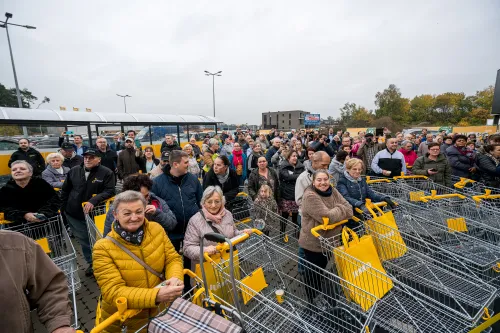 02 eerste jumbo supermarkt in belgie feestelijk geopend