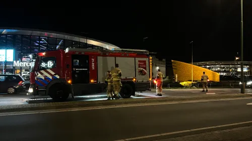 03 03 2022 reiniging wegdek erpseweg 06