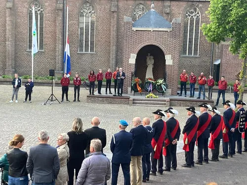 04 05 2022 dodenherdenking schijndel