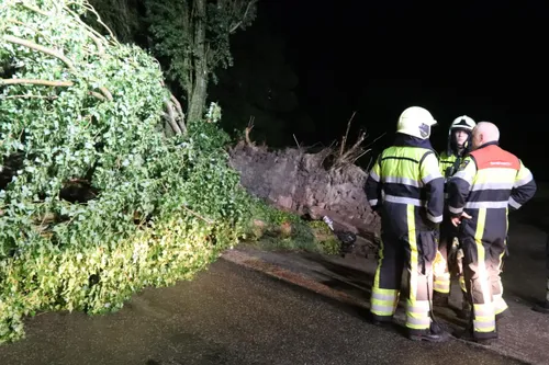 04 06 2019 stormschade krijtenburg 03