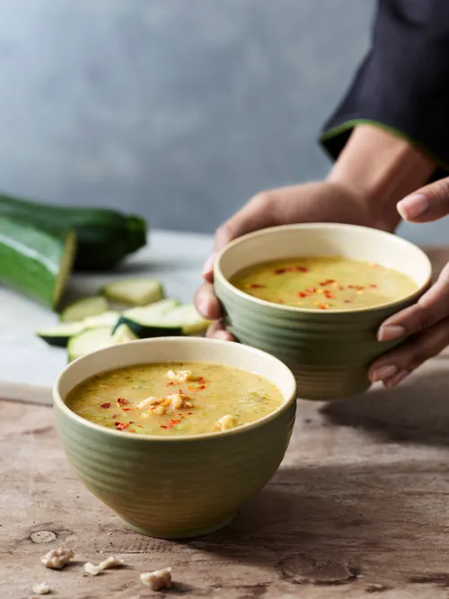 06 la place en food college courgette soup