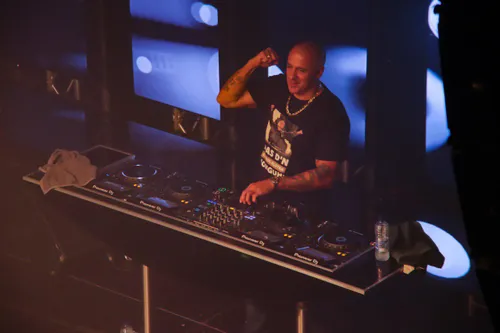 07 12 2019 qmusic 021