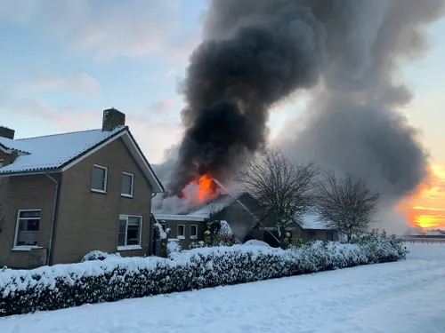 09 02 2021 schuurbrand mariaheide 05