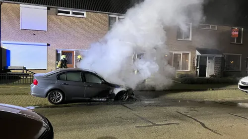 10 02 2022 autobrand wolgastraat 03
