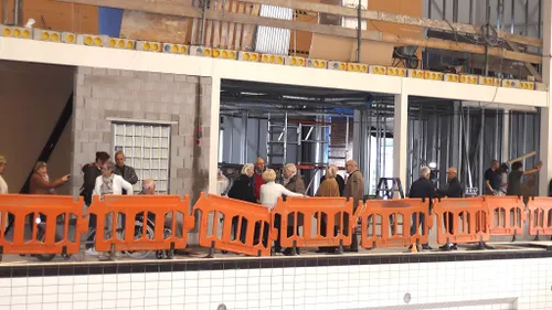 11 10 2022 hoogste punt nieuwbouw zwembad 02