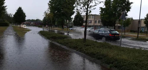 13 08 2020 wateroverlast veghel 02