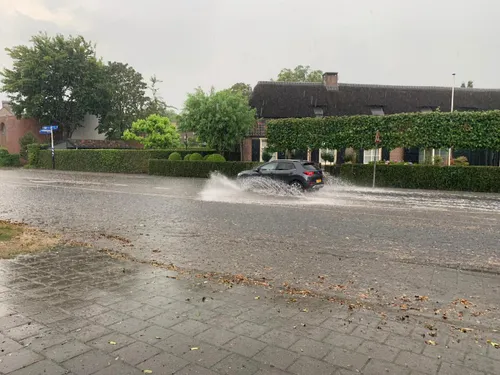 13 08 2020 wateroverlast veghel 04