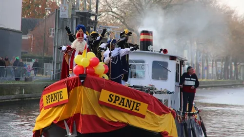14 11 2021 intocht sinterklaas in veghel 01