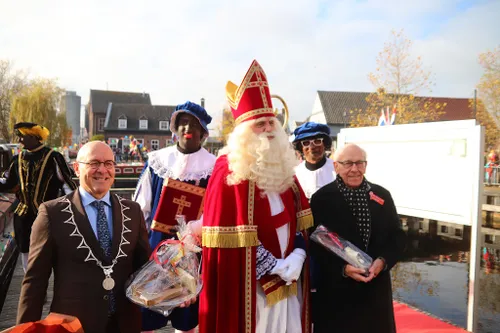 14 11 2021 intocht sinterklaas in veghel 07