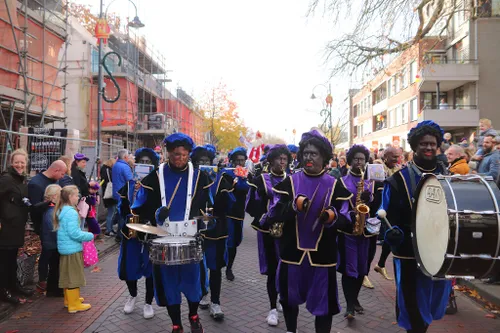14 11 2021 intocht sinterklaas in veghel 17