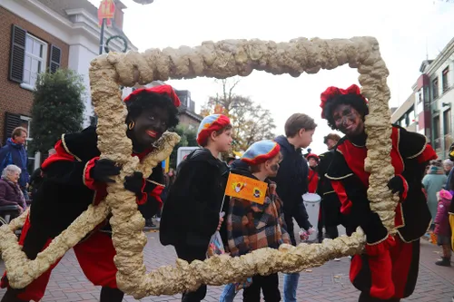 14 11 2021 intocht sinterklaas in veghel 20