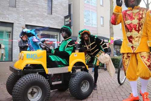 14 11 2021 intocht sinterklaas in veghel 22