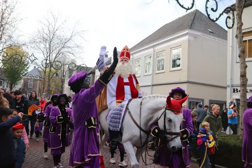 14 11 2021 intocht sinterklaas in veghel 25
