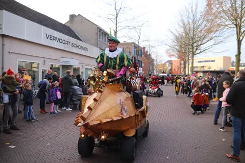 14 11 2021 intocht sinterklaas in veghel 29