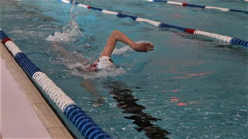 15 04 2023 zwembad de beemd 15