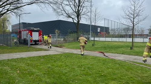 16 04 2023 geel zwart 6