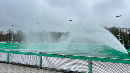 16 04 2023 geel zwart