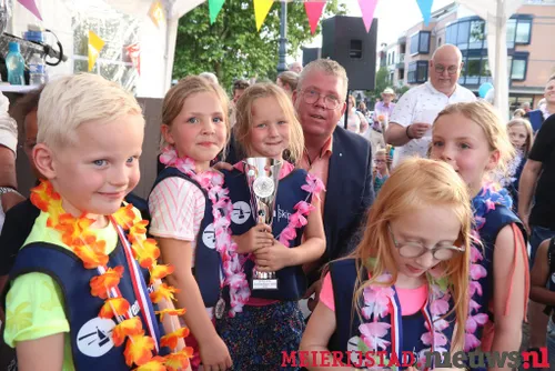 17 06 2022 avondvierdaagse defile 28