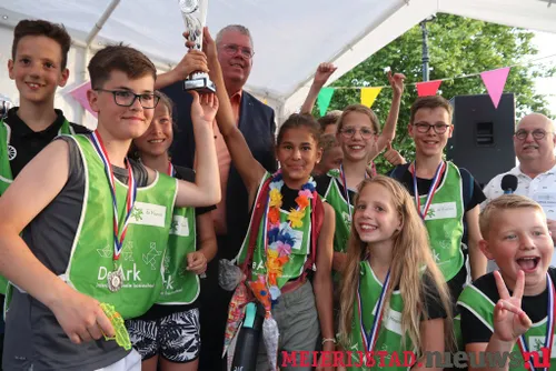 17 06 2022 avondvierdaagse defile 34