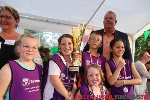 17 06 2022 avondvierdaagse defile 36