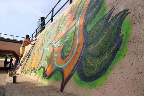 18 09 2021 jongeren kleuren fietstunnel 03