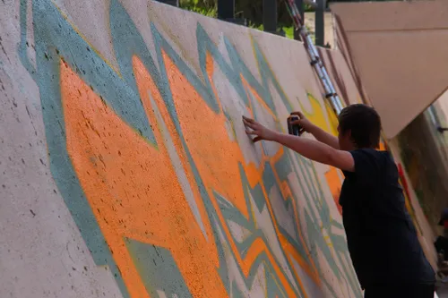 18 09 2021 jongeren kleuren fietstunnel 04