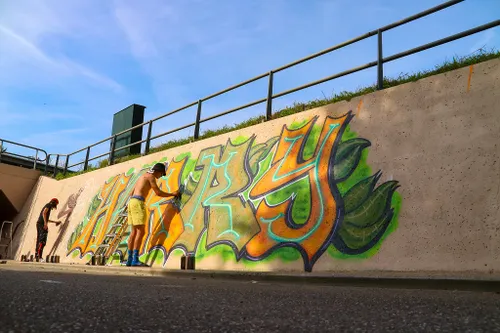 18 09 2021 jongeren kleuren fietstunnel 07