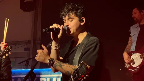 18 09 2022 baby blue 04