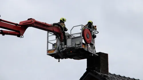 20 02 2022 schoorsteenbrand acacialaan veghel 03