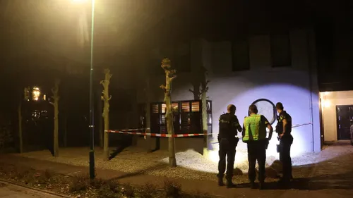 20221030234659 l16a0100