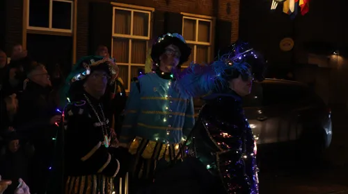 2023 12 06 sinterklaasuittocht 008