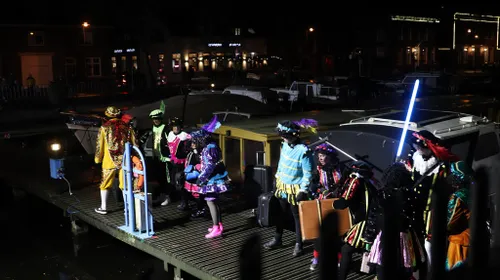 2023 12 06 sinterklaasuittocht 016