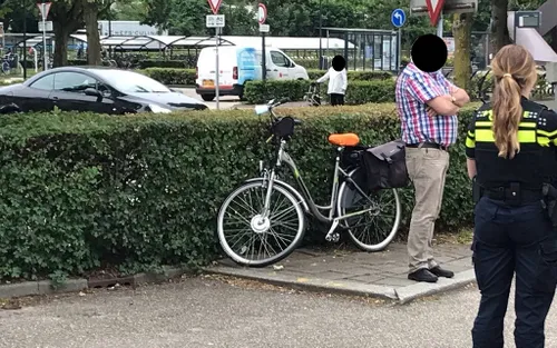24 06 2021 fietster aangereden stadhuisplein 03