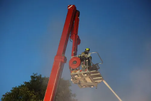 26 07 2023 containerbrand veghe 02