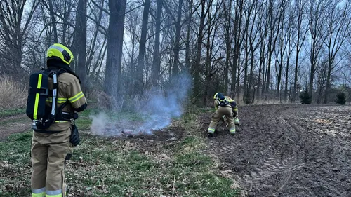 29 03 2022 buitenbrand aa broeken 05