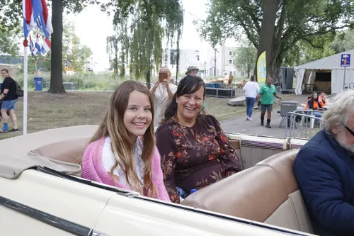 29 08 2022 veghel in hout 01