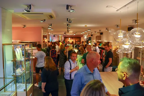 30 08 2019 opening finnz 08