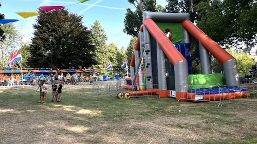 30 08 2022 veghel in hout 07