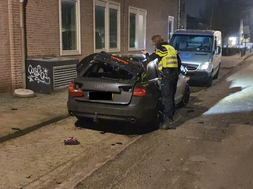 31 12 2020 auto verwoest door vuurwerk 4