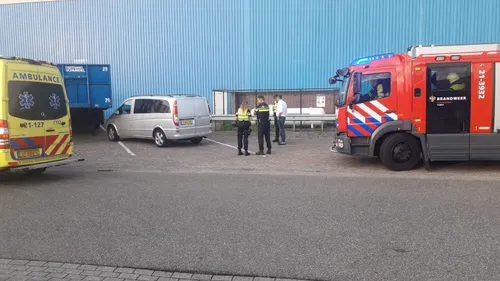 3d941f0a 5609 4b39 a81a 954106696cb3