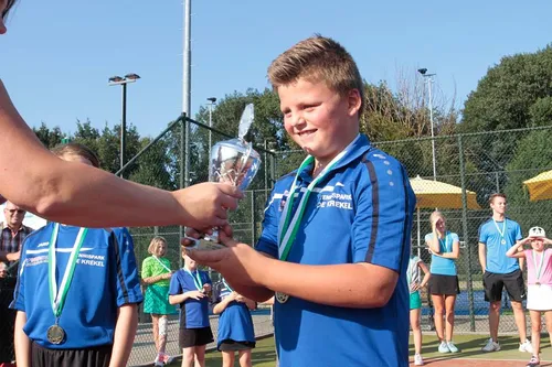 40642296 1409752615794559 2680625978631258112 n