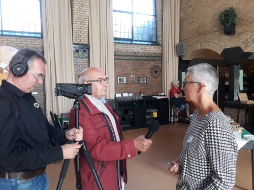 anja van de zand goossens r in gesprek met omroep meierij 1