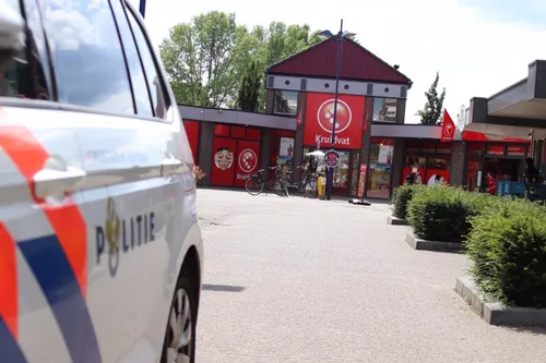 f233d6f3 12ed 4864 b4d8 4592626d311e