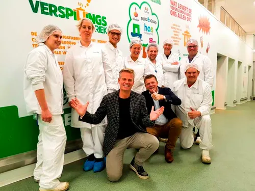 samenwerkers verspillingsfabriek klein stretch width808 height606 crop x50y50 compression50