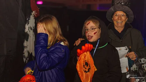 2025-10-25HalloweenBloemenwijkVeghel-23